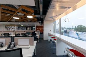 服装公司办公室室内设计装修图片