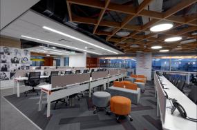 服装公司办公室室内设计装修实景图片