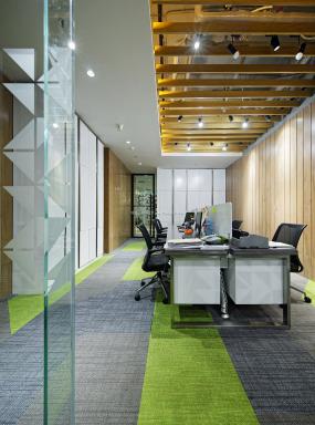 工业风格办公室最新室内装修设计效果图片2018