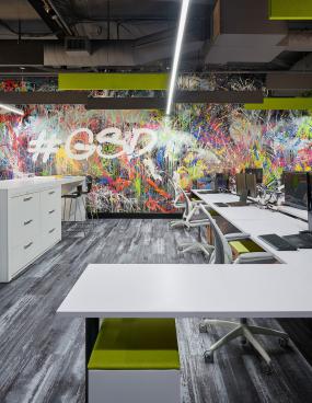 最新工业风格办公室室内装饰设计图片