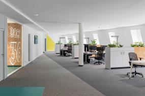 工业风格办公室办公室装修高清图片