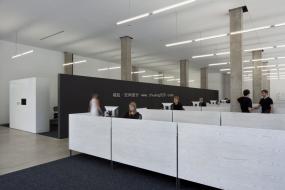 开放式办公室装修设计效果图大全