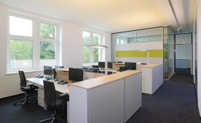 2018年简单办公室装修效果图