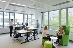 最新高端办公室设计装修图片