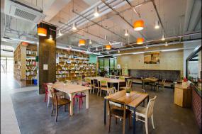 最新高档办公室室内装饰效果图片