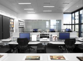 高档办公室室内装修效果图