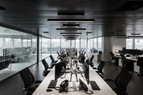 高端办公室装修设计效果图