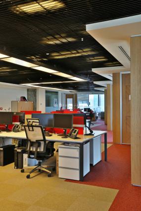 最新高端办公室装修设计效果图