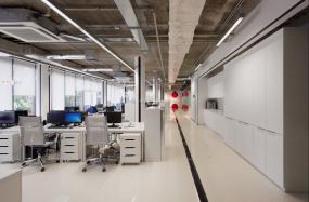 高档办公室装修设计效果图片