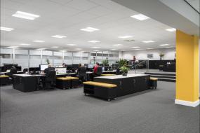 大气办公室装饰设计室内效果图片