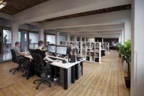 大气办公室设计装饰图