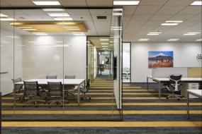 最新高档办公室装饰设计图