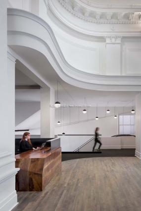 现代办公室前台装饰图片