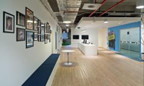 设计公司前台装饰设计效果图