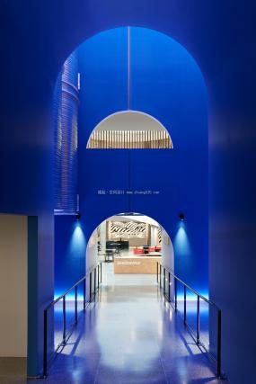 最新设计公司前台设计图片