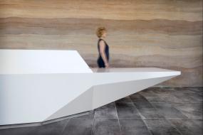 设计公司前台装潢设计图