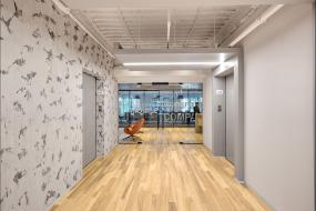 设计公司玻璃隔断装潢设计图