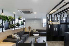 外国公司前台精装修设计图片