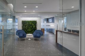 互联网公司前台设计装修效果图片