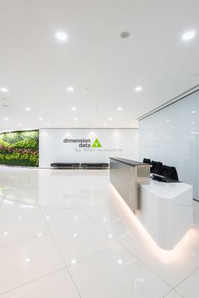 广告公司前台精装修设计图片