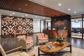 培训教育公司前台装饰效果图片