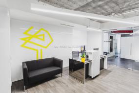 最新通信公司前台装修设计图片