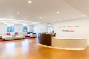 金融公司前台装潢设计效果图片