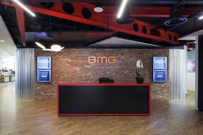 电子科技公司前台装潢设计图