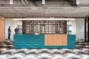 最新房地产公司前台设计装饰效果图片