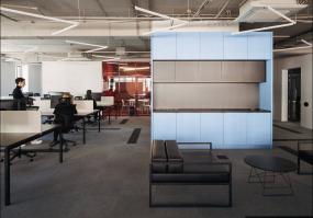 科技公司吊顶装潢效果图