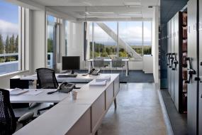 金融公司吊顶设计与装修效果图