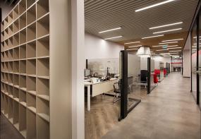 广告公司吊顶装修实景图片大全