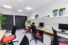 广告公司吊顶装饰装修图片