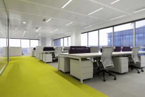 最新互联网公司吊顶装修设计图片