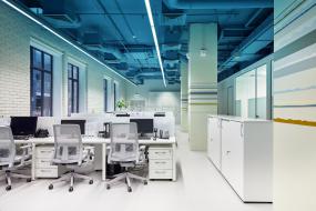 最新广告公司吊顶效果图