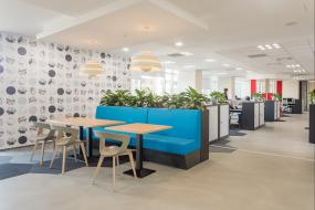 游戏公司吊顶装修实物图片