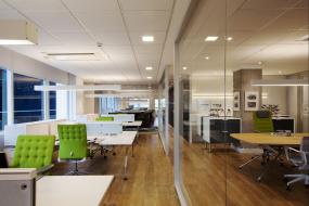 金融公司吊顶装饰设计效果图