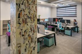 最新电子科技公司吊顶装饰实景图