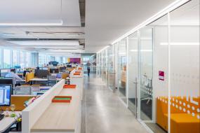 最新设计公司吊顶设计装饰效果图片