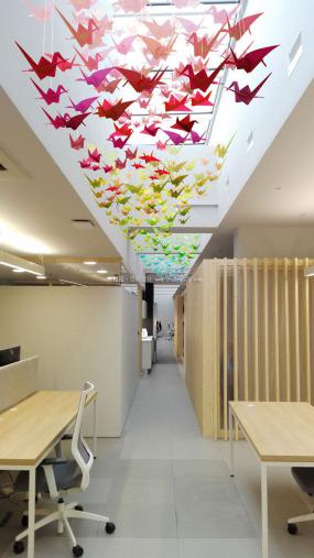 投资公司吊顶设计装修效果图