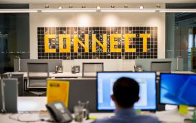 房地产公司吊顶设计装修效果图