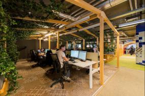 高档投资公司吊顶装修效果图大全