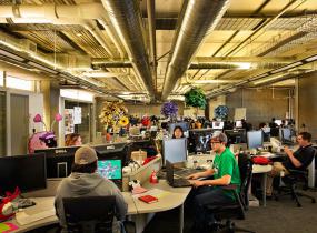 生物科技公司吊顶设计装修效果图