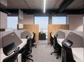 最新培训教育公司吊顶设计装饰效果图