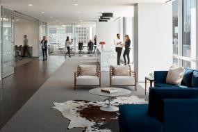 科技公司木地板设计装饰图片