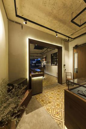 大型服装店设计与装修效果图