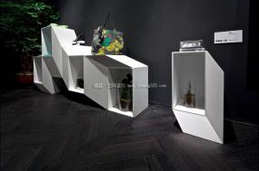 最新大型服装店装饰实景图