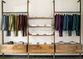 高档男装店货架装修效果图大全