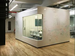 高端办公室实木地板装修效果图