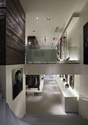品牌服装店设计装修图片